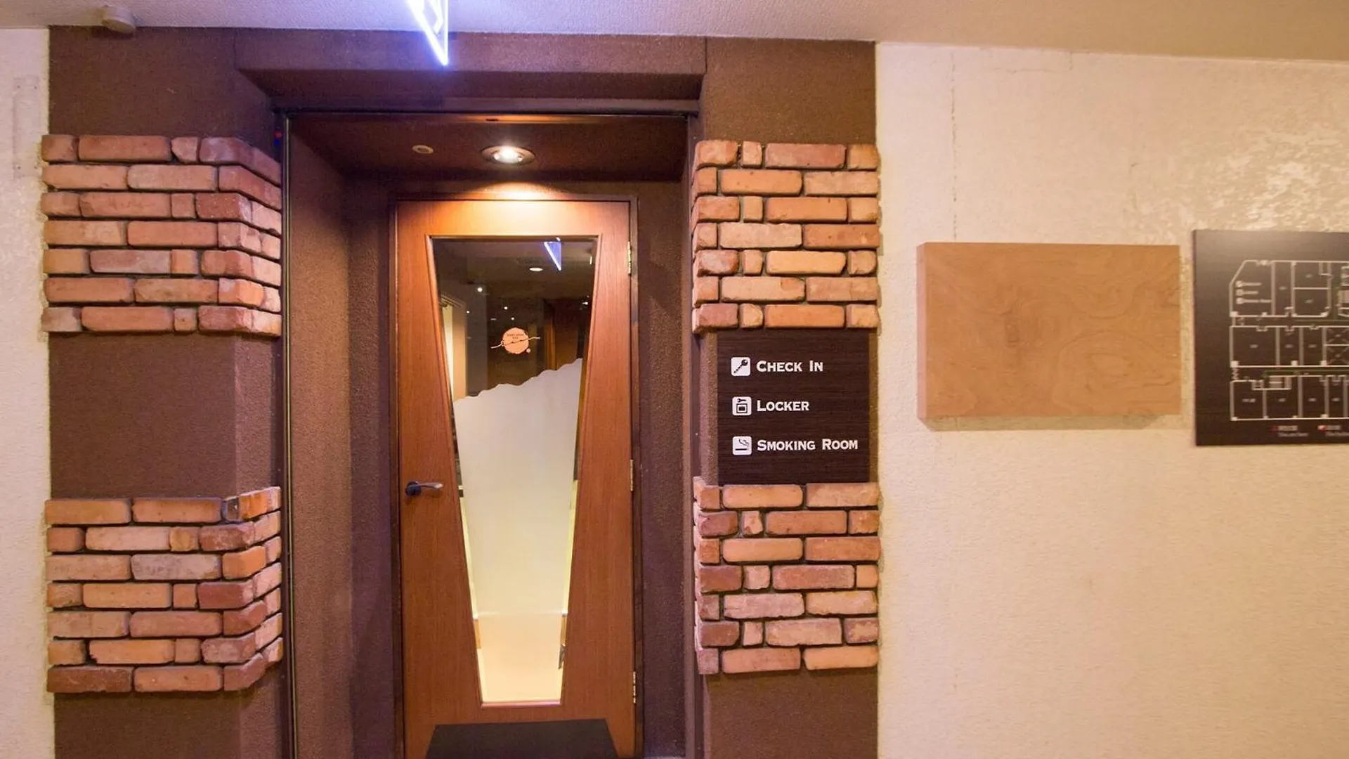 Seven Building / Vacation Stay 4954 Aszahikava Apartman